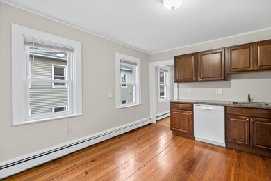 274 Main St unit B, Stoneham, MA 02180 - photo 3
