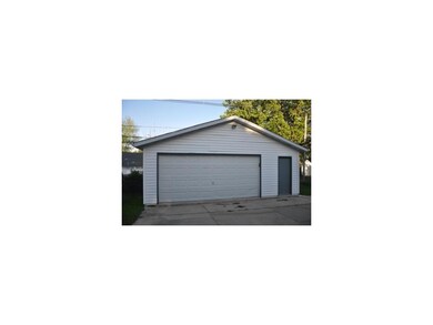 Garage. Heated oversized 2 stall garage.