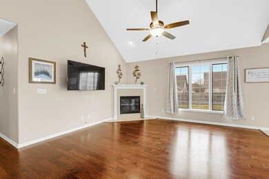 10387 Price St, Crown Point, IN 46307 - photo 3