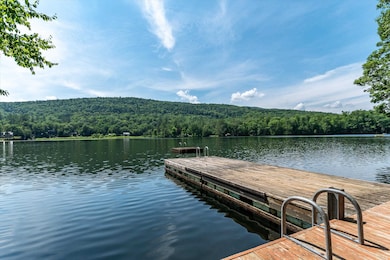 7 Norman Dr, Ludlow, VT 05149 - photo 2