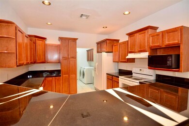 214 Ascot Parade, Alamogordo, NM 88310 - photo 5