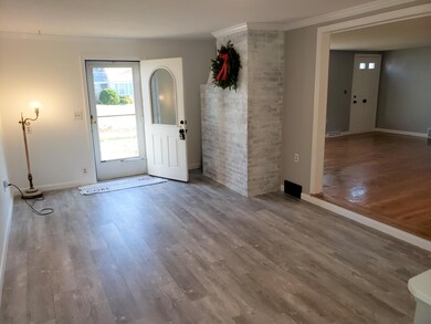 47 Gordon Ln, Yarmouth Port, MA 02675 - photo 4