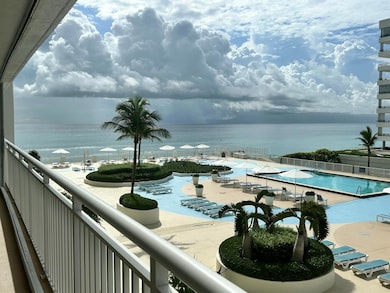 3546 S South Ocean Blvd unit 405, South Palm Beach, FL 33480 - photo 3