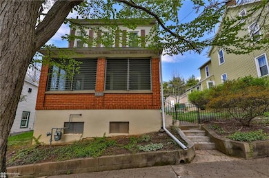 280 W Fairview St, Bethlehem, PA 18018 - photo 2