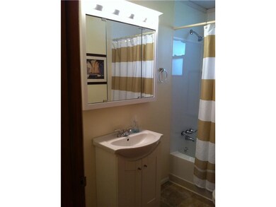 Full Bath.
