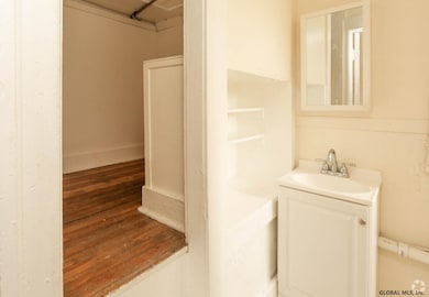 175 Jay St unit JAY STREET APARTMENT, Albany, NY 12210 - photo 5