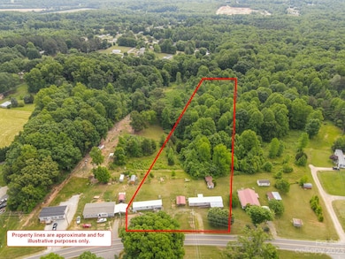 757 Shiloh Rd unit 2, Statesville, NC 28677 - photo 2