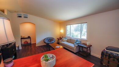 Dining to living room