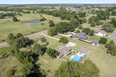 38303 45th St, Shawnee, OK 74804 - photo 4