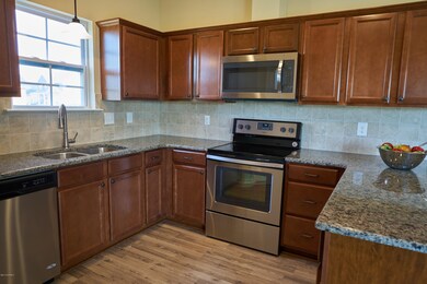 2834 Connet St, Winterville, NC 28590 - photo 6