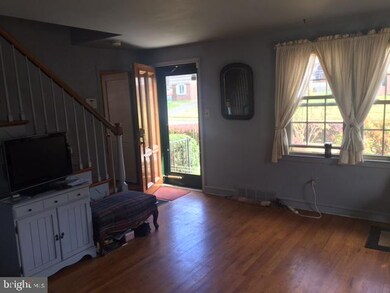 944 Greenbriar Ln, Springfield, PA 19064 - photo 7