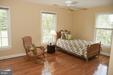 13 Glenberry Ct, Phoenix, MD 21131 - photo 3