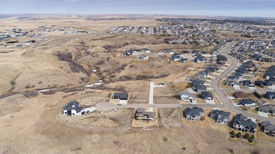 1510 High Creek Place, Bismarck, ND 58503 - photo 4