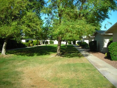 17417 N 102nd Dr, Sun City, AZ 85373 - photo 3