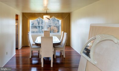 70 Twin Hill Dr, Willingboro, NJ 08046 - photo 6