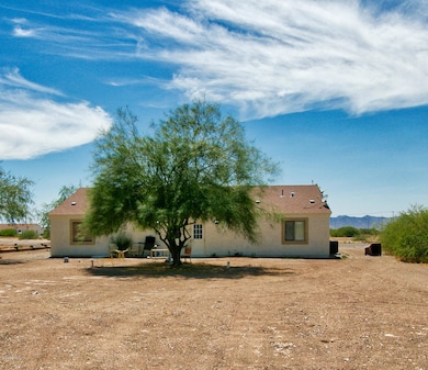 4225 N Montezuma Dr, Eloy, AZ 85131 - photo 4