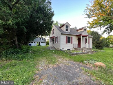 135 Columbus Jobstown Rd, Columbus, NJ 08022 - photo 2