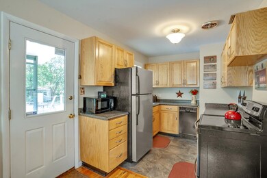 2121 Belle Vue Way, Tallahassee, FL 32304 - photo 6