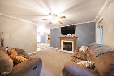 149 Lakeview Cir, Hawley, PA 18428 - photo 5