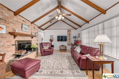 127 Nichols Dr, San Marcos, TX 78666 - photo 5