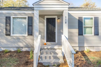 118 Arnold Blvd, Warner Robins, GA 31093 - photo 3