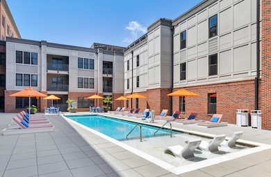 601 Meeting St unit Woodburn, Charleston, SC 29403 - photo 2