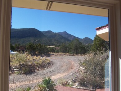 11 Tres Primas, Placitas, NM 87043 - photo 4