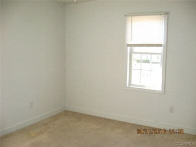 274 Pond Dr, Dunnsville, VA 22454 - photo 6