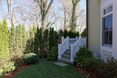 233-5_Milbank_Ave_02_-_WEB[1]