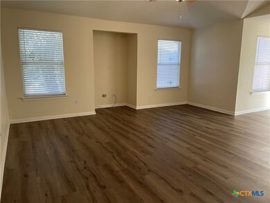 135 Dolly St, San Marcos, TX 78666 - photo 3