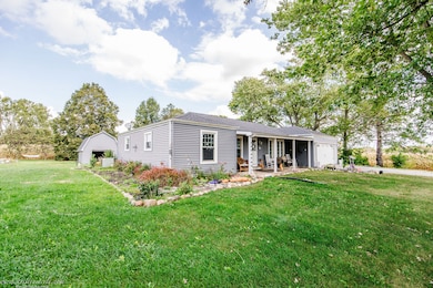 936 W Corning Rd, Beecher, IL 60401 - photo 4