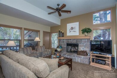 57395 Beaver Dr unit 40-C1, Sunriver, OR 97707 - photo 5