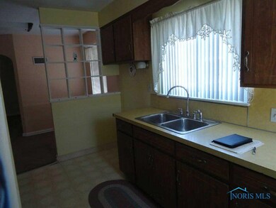 427 W Main St, Delta, OH 43515 - photo 6