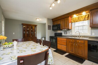 37 Donna Dr, Pembroke, NH 03275 - photo 7