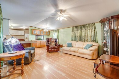 8648 Old Springtown Rd, Springtown, TX 76082 - photo 4