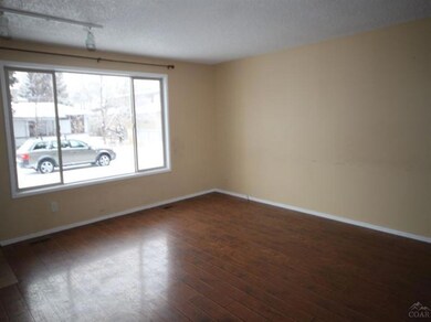 843 NW Columbia St, Bend, OR 97701 - photo 5