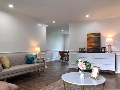 Living room 3