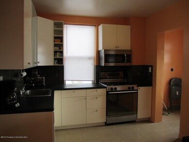 221 S Main Ave, Scranton, PA 18504 - photo 3