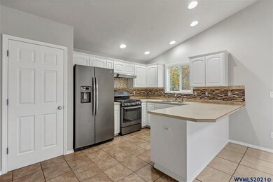 1900 Summerfield Ct SW, Albany, OR 97321 - photo 6