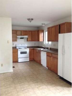 56 Washington St unit 1, Taunton, MA 02780 - photo 2