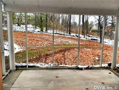 Porch - Screened
