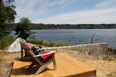 7916 E Mercer Way, Mercer Island, WA 98040 - photo 2