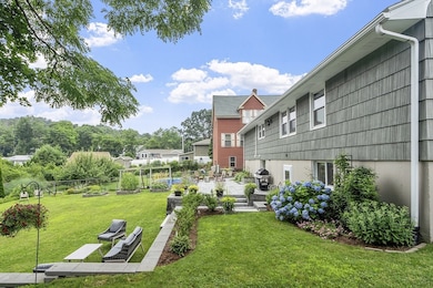 4 S Edlin St, Worcester, MA 01603 - photo 5