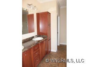 master bath double sinks
