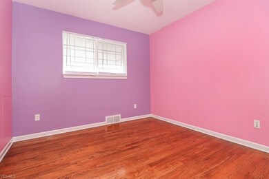 293 Thelma Dr, Sheffield Lake, OH 44054 - photo 6