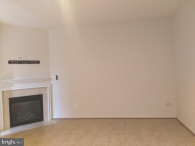 25111 Cypress Mill Terrace, Aldie, VA 20105 - photo 7