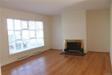 Beautiful bay window allows lots of natural light 