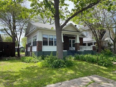 926 W Bond St, Denison, TX 75020 - photo 2