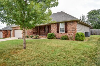 204 N Bonda Way-3