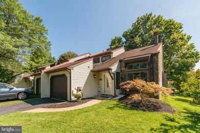 321 Milford Ct, Newtown, PA 18940 - photo 2